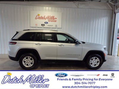 2023 Jeep Grand Cherokee Laredo