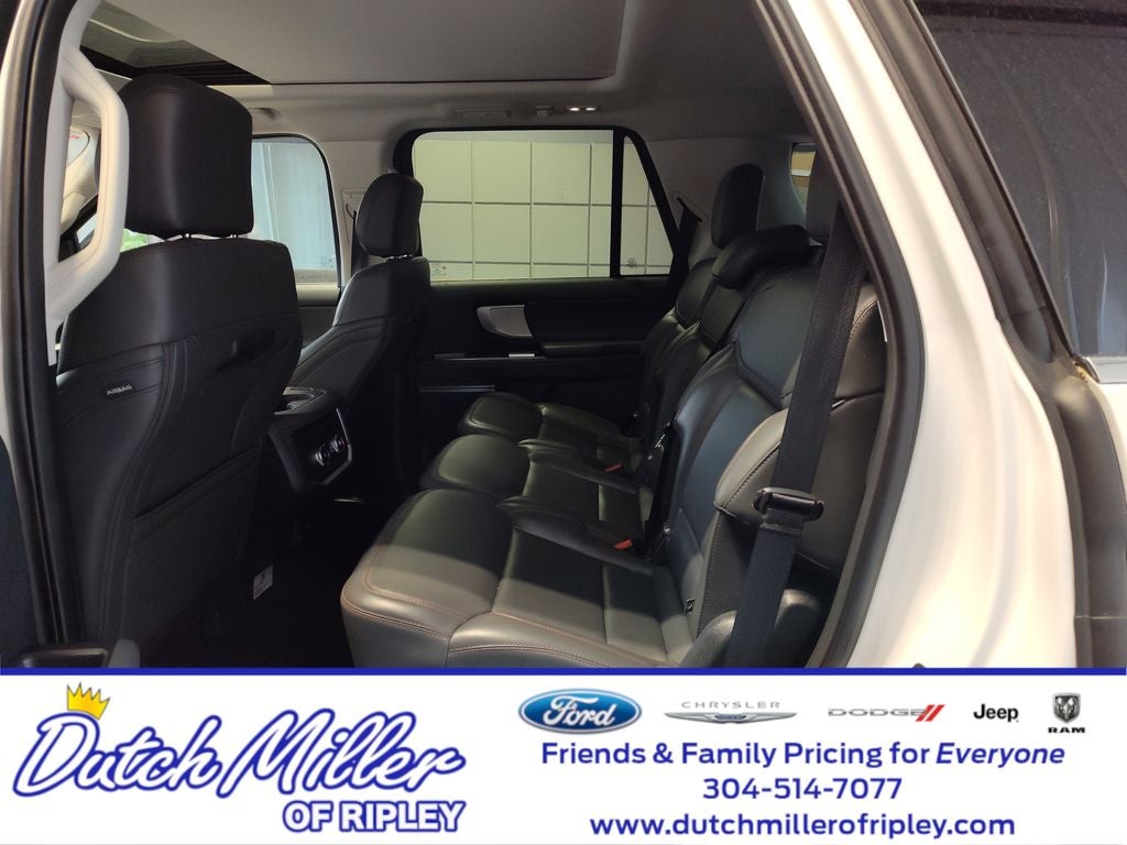 2025 Ford Expedition Active