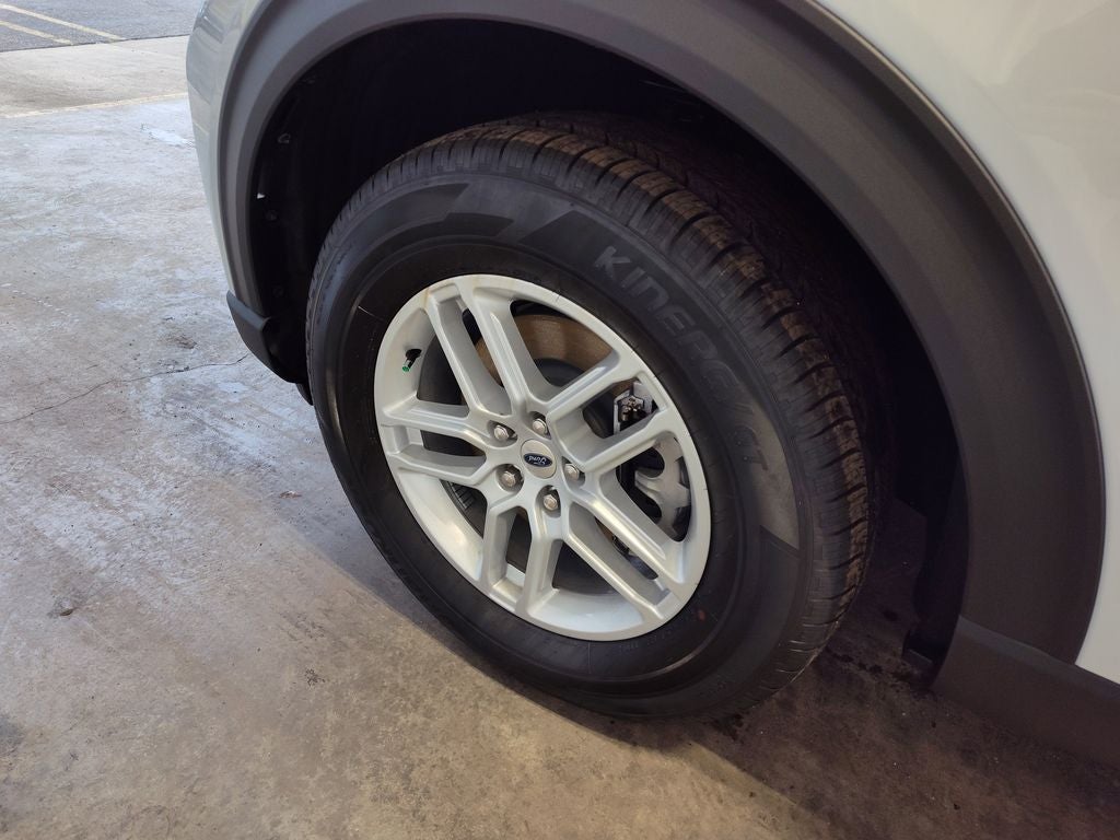 2026 Ford Explorer Active (200A)