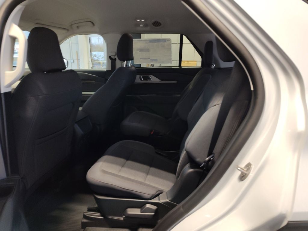 2026 Ford Explorer Active (200A)