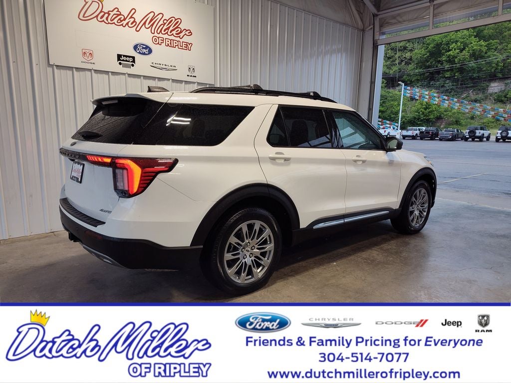 2025 Ford Explorer Active