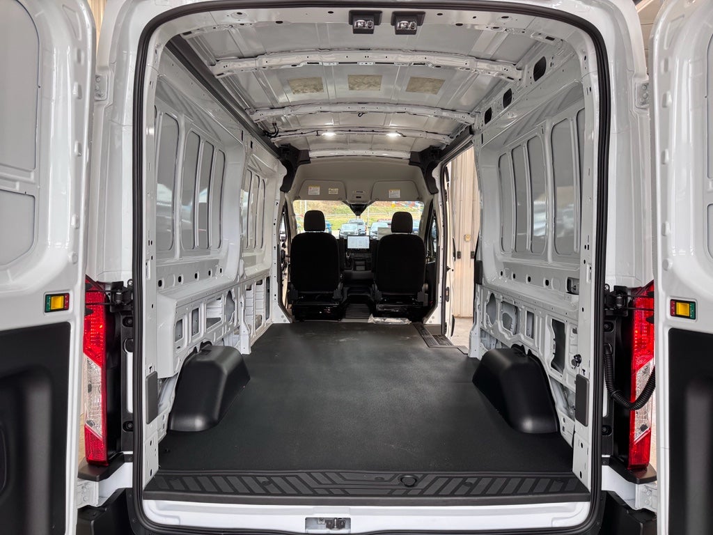 2026 Ford Transit Van Base