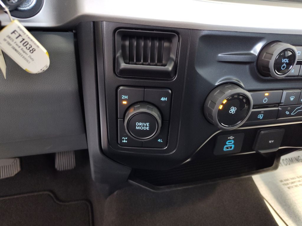2025 Ford F-350 XL