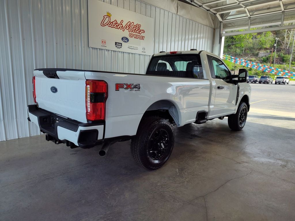 2025 Ford F-350 XL