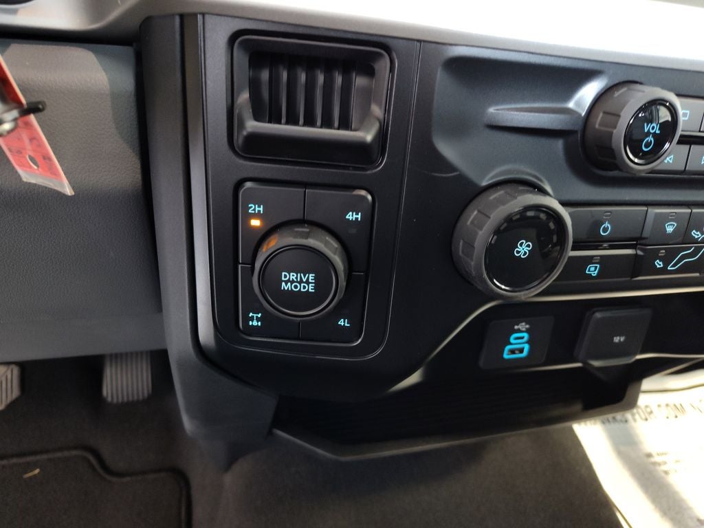 2025 Ford F-350 XL