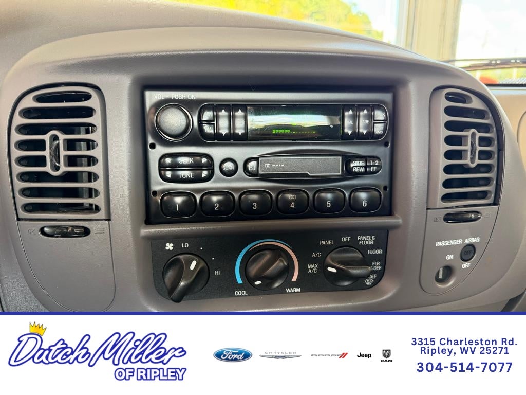 2003 Ford F-150 XLT