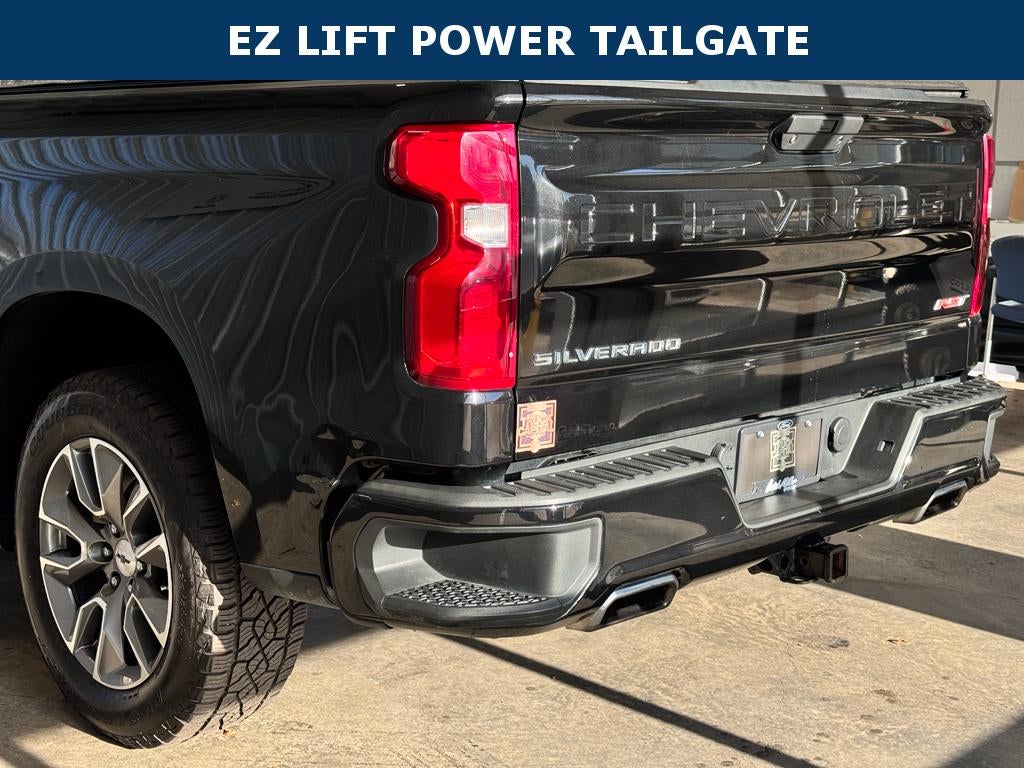 2022 Chevrolet Silverado RST