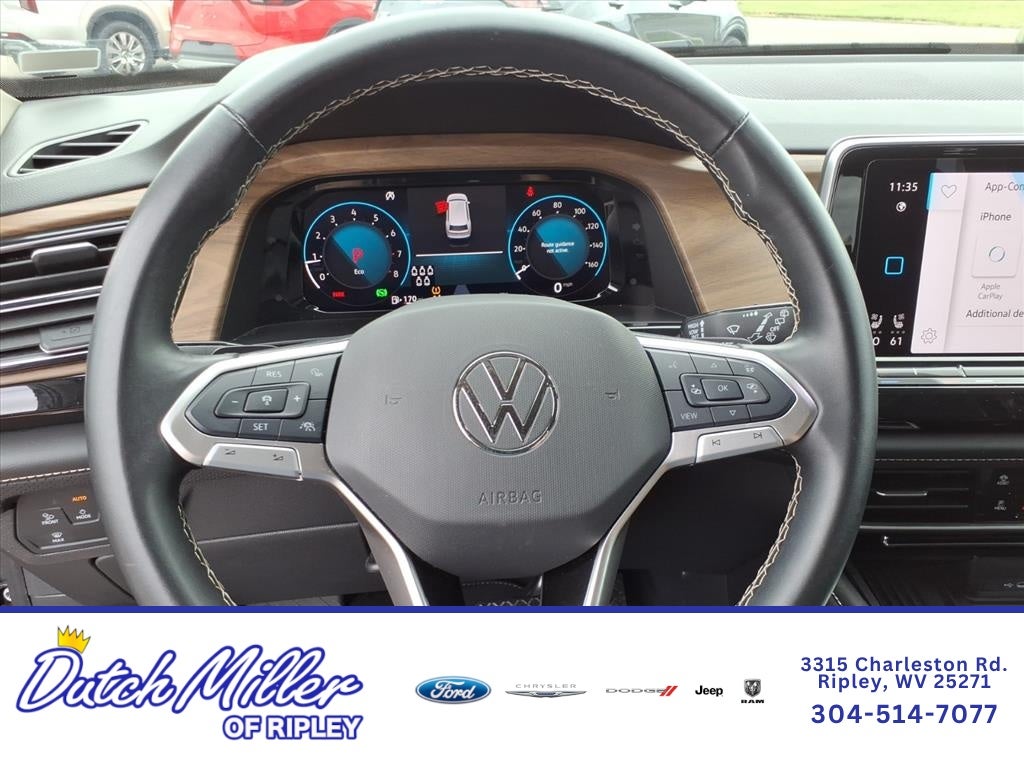 2025 Volkswagen Atlas 2.0T SE w/Technology