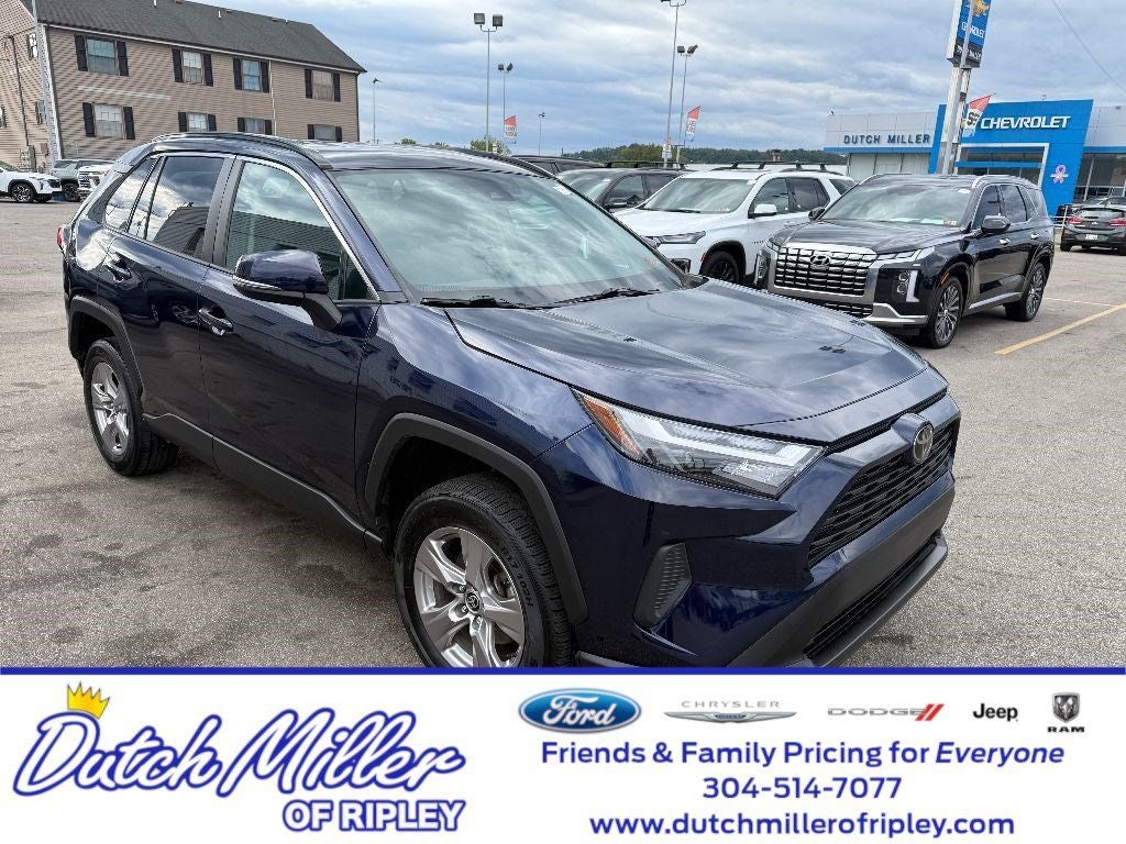 2022 Toyota RAV4 XLE