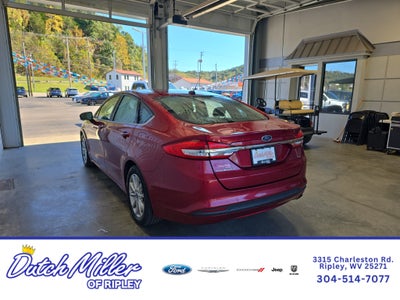 2017 Ford Fusion SE
