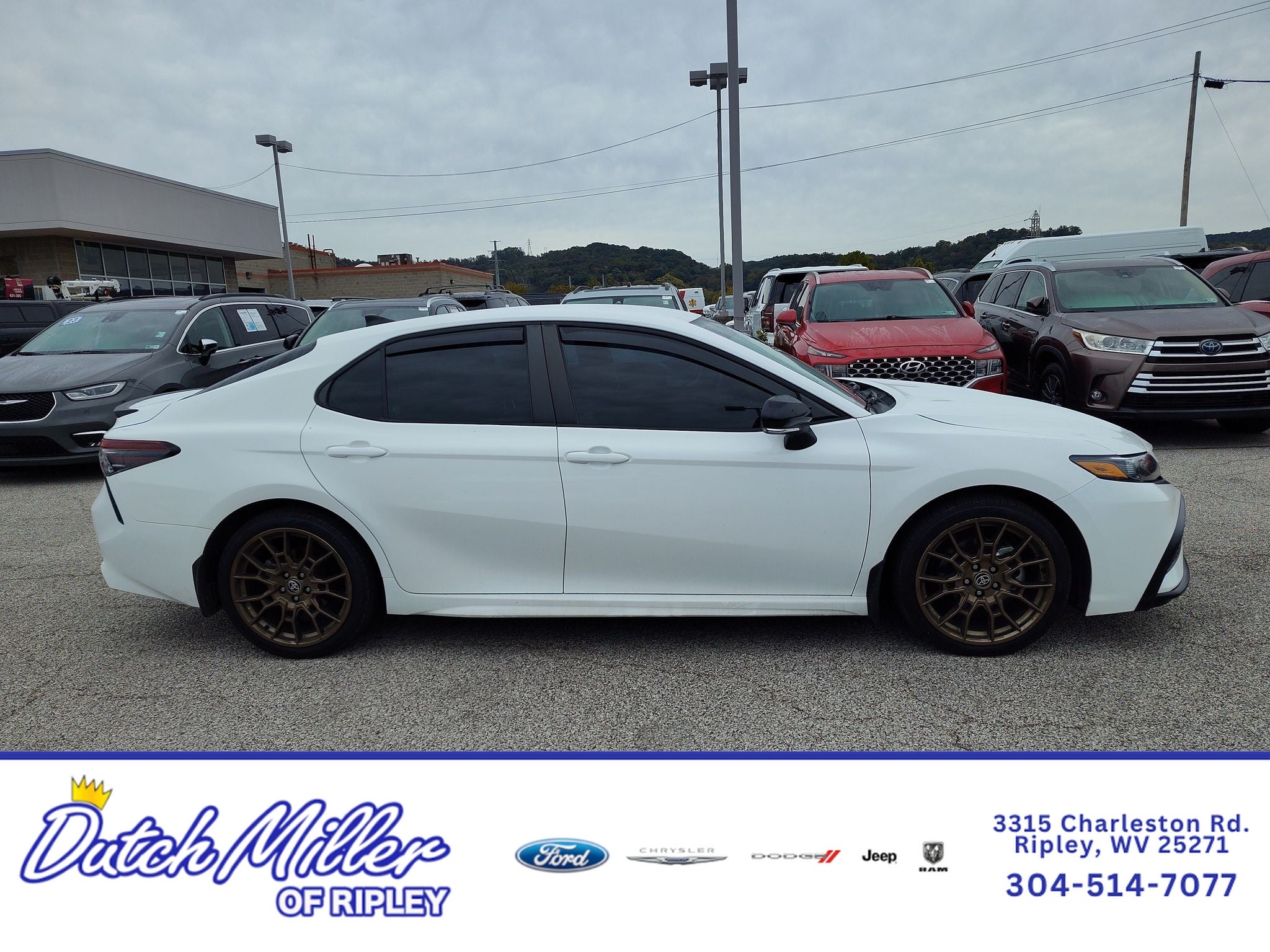 2023 Toyota Camry SE Nightshade