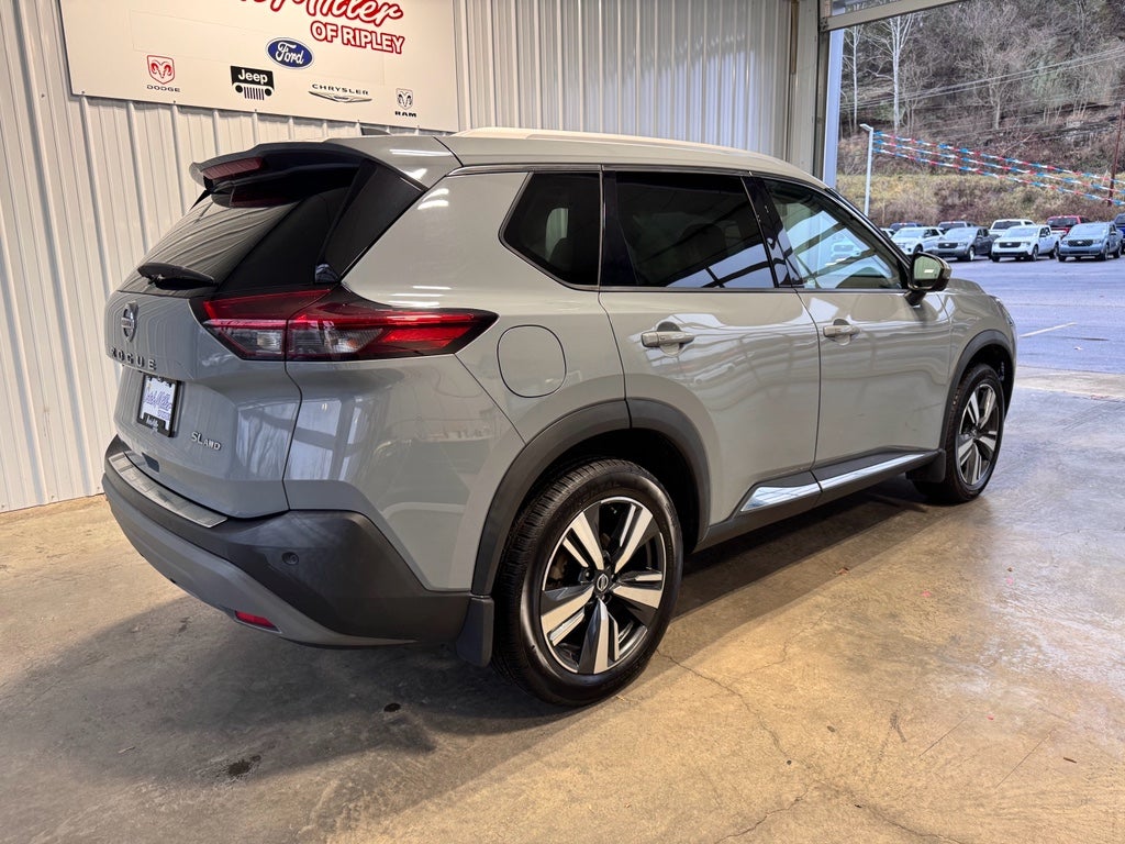 2021 Nissan Rogue SL