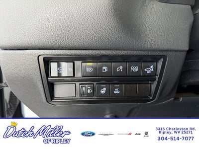 2023 Toyota Tundra Hybrid Limited Hybrid
