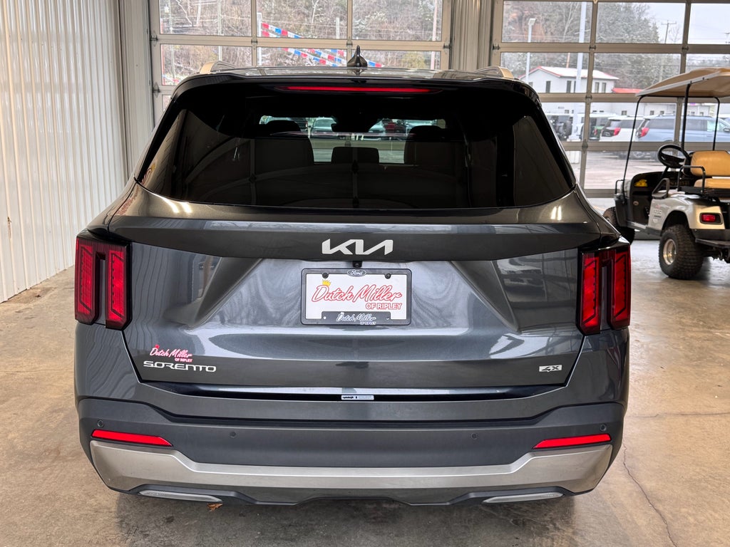 2024 Kia Sorento S