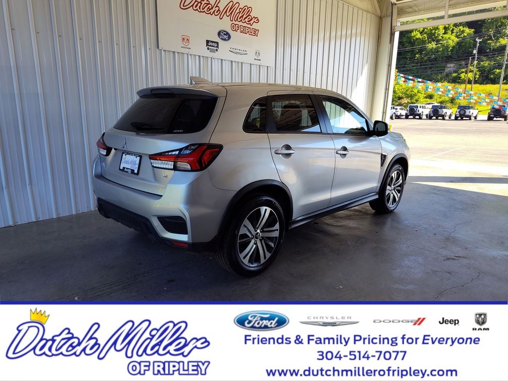 2025 Mitsubishi Outlander Sport SE