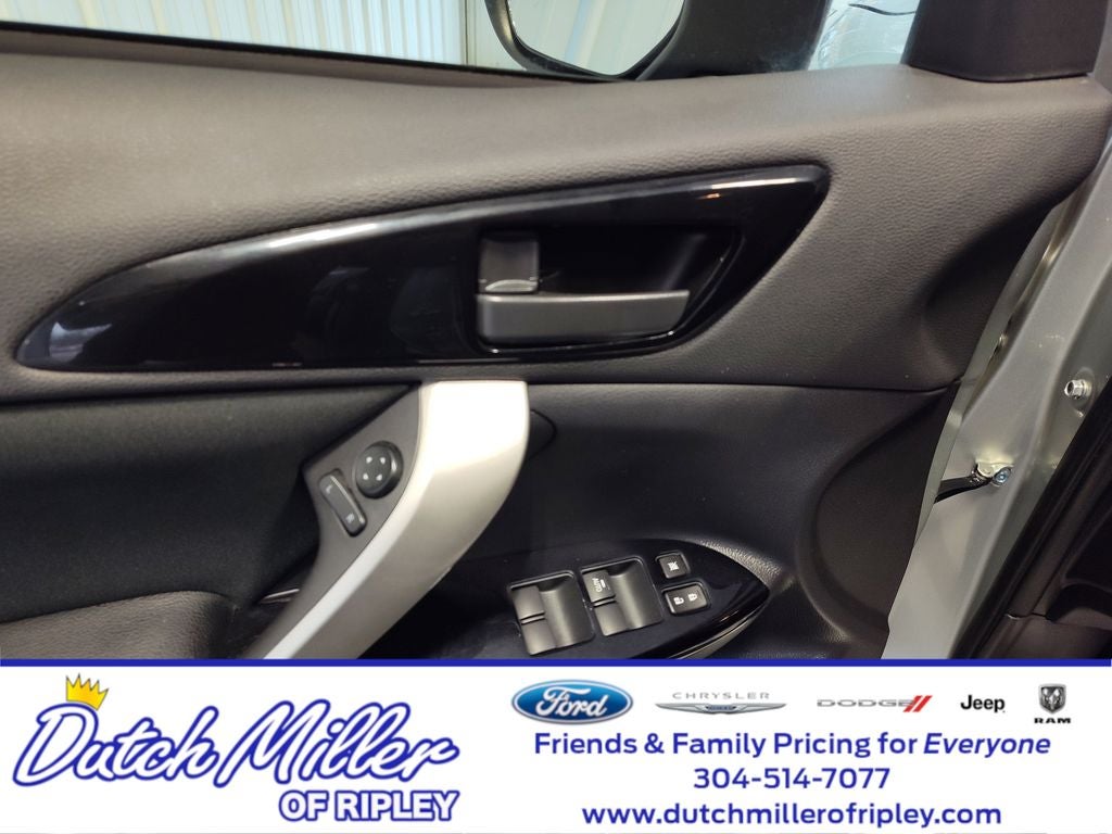 2022 Mitsubishi Eclipse Cross LE