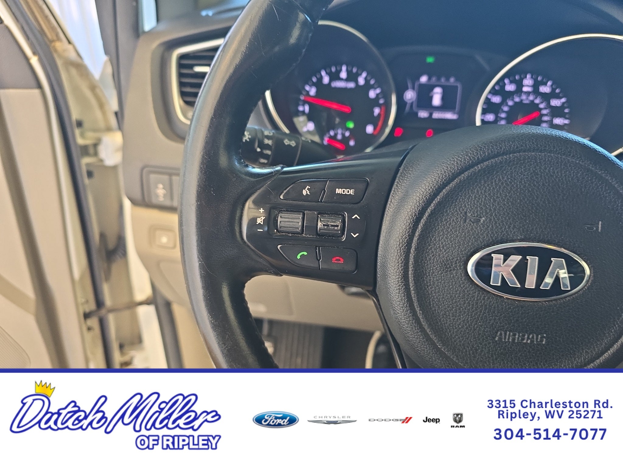 2017 Kia Sedona LX