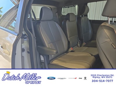 2017 Kia Sedona LX