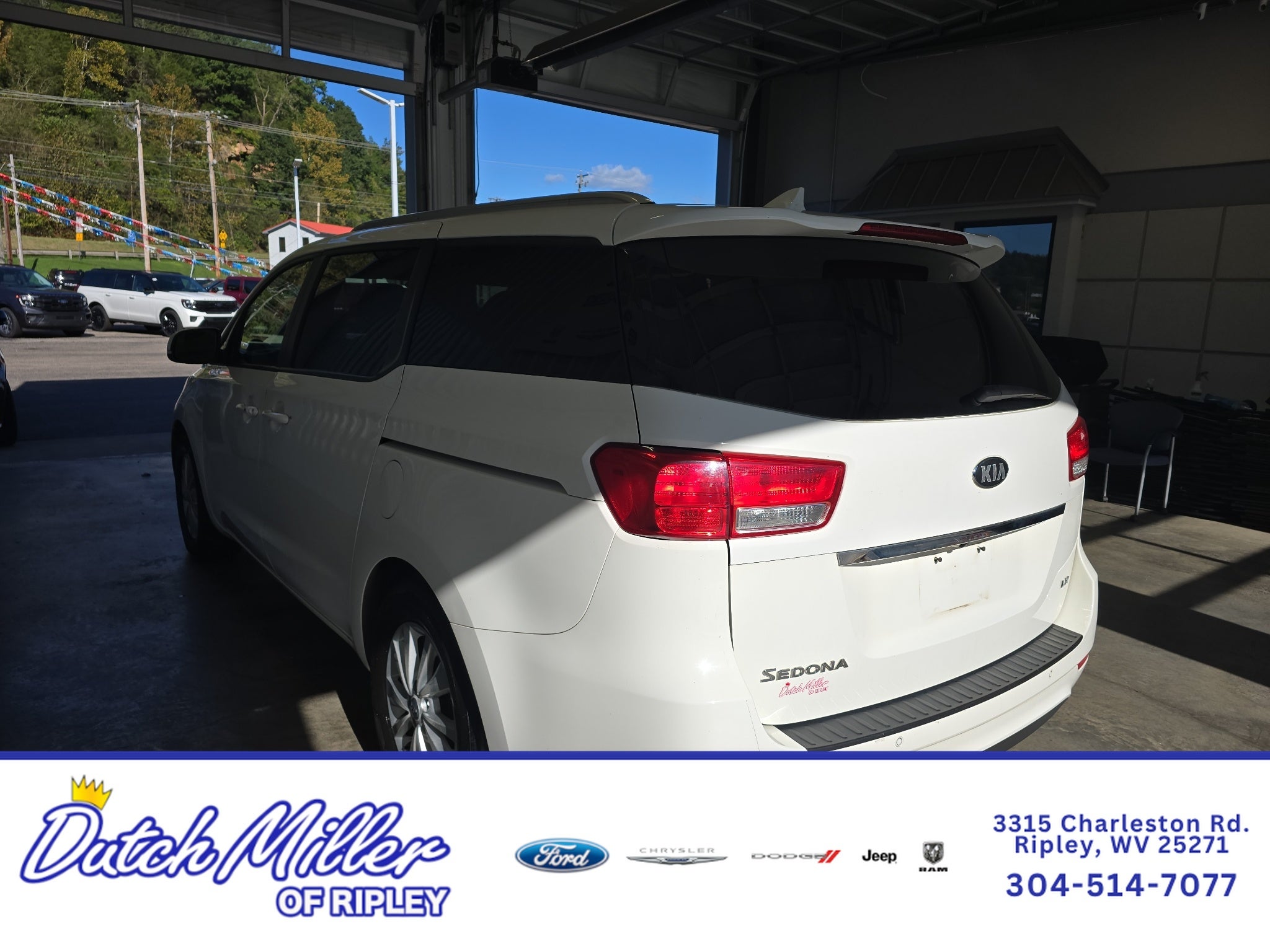 2017 Kia Sedona LX