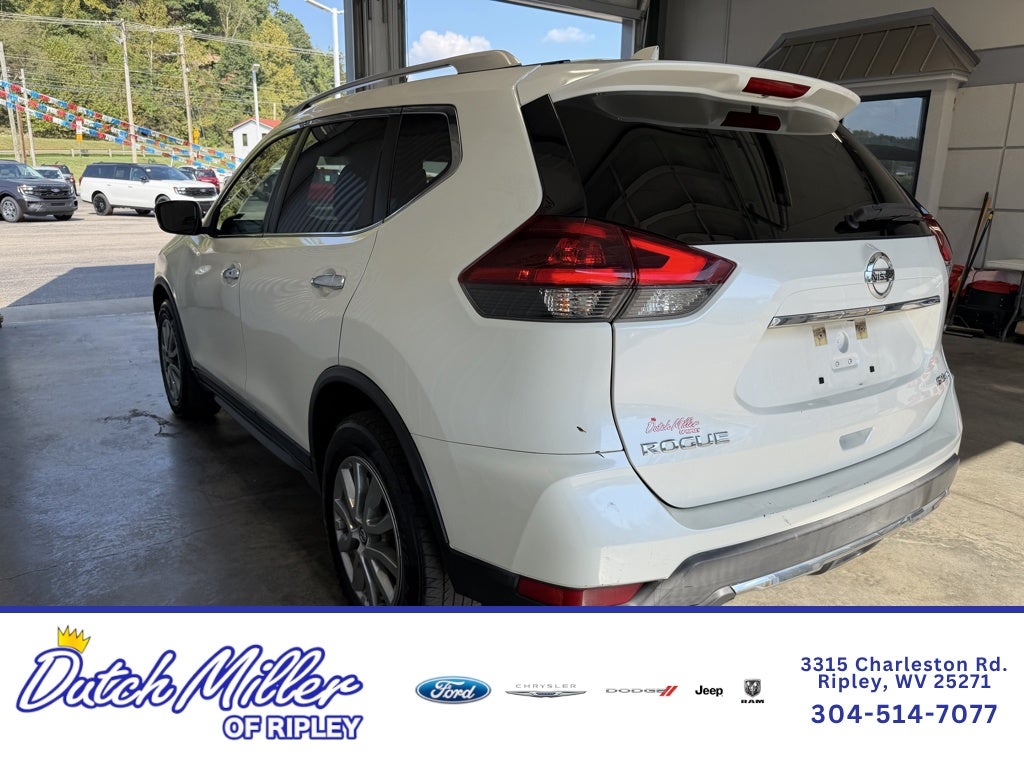 2018 Nissan Rogue SV