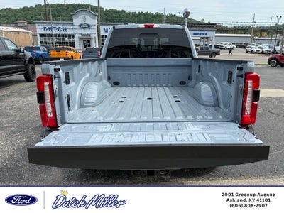2026 Ford F-350 LARIAT 4WD Crew Cab 8' Box