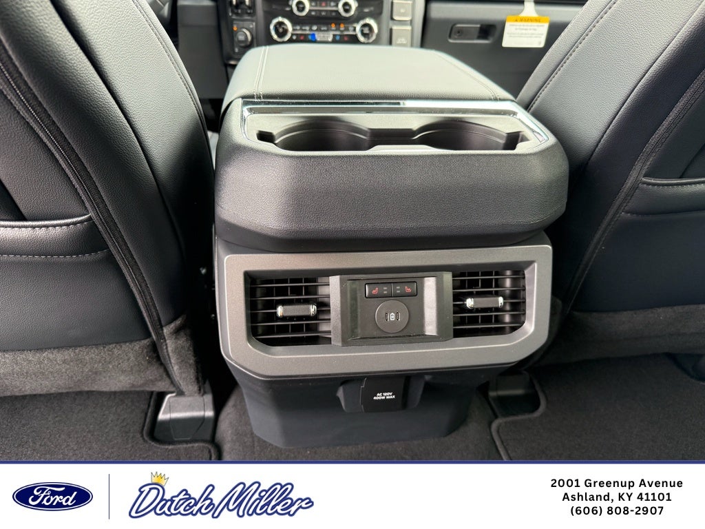 2026 Ford F-350 LARIAT 4WD Crew Cab 8' Box