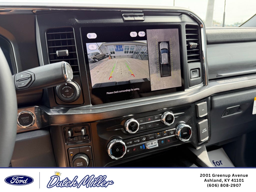 2026 Ford F-350 LARIAT 4WD Crew Cab 8' Box