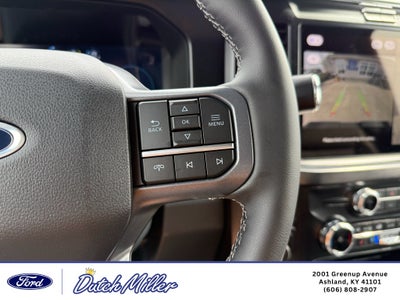 2026 Ford F-350 LARIAT 4WD Crew Cab 8' Box