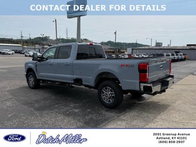 2026 Ford F-350 LARIAT 4WD Crew Cab 8' Box