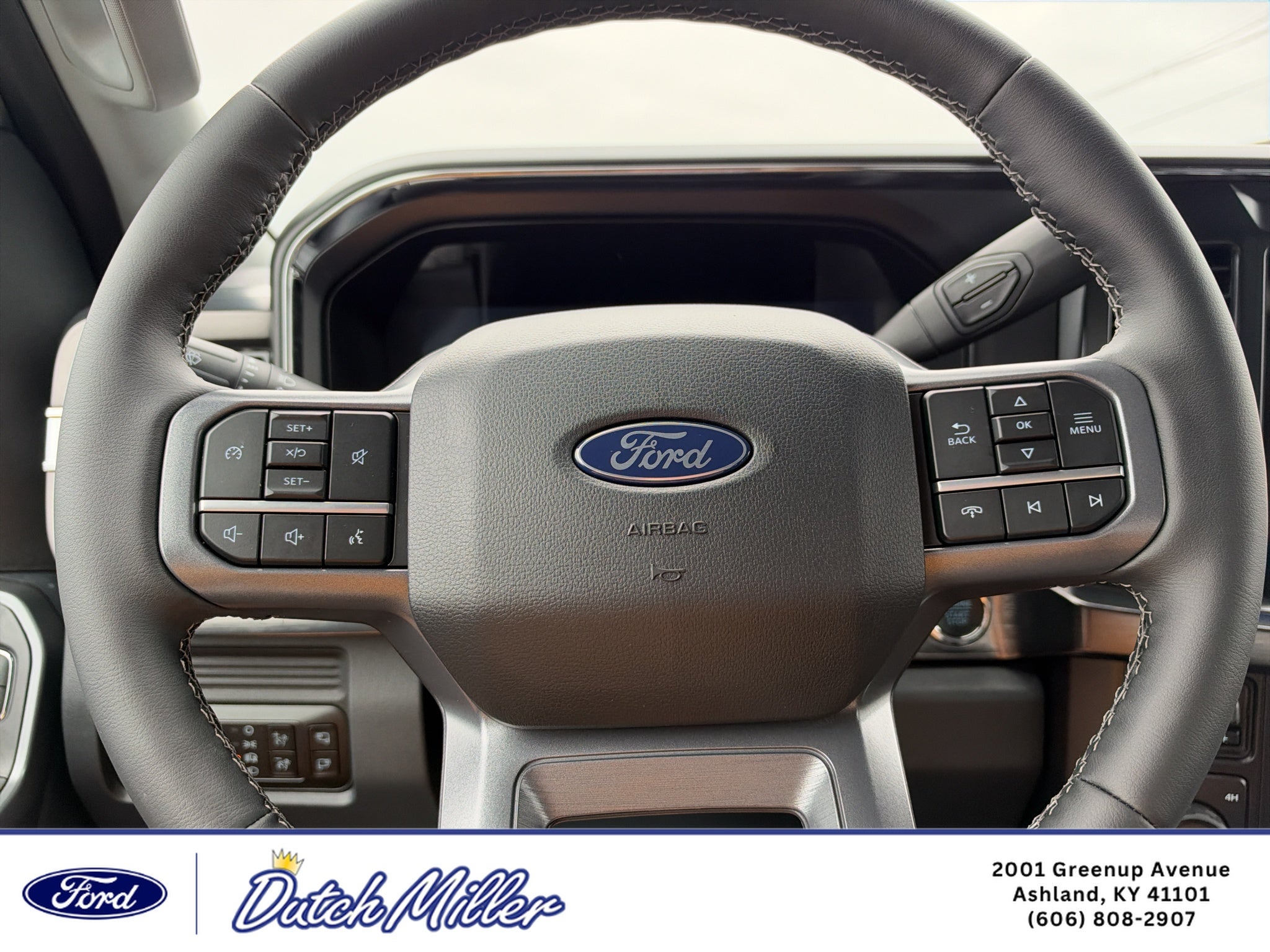 2027 Ford F-350 LARIAT