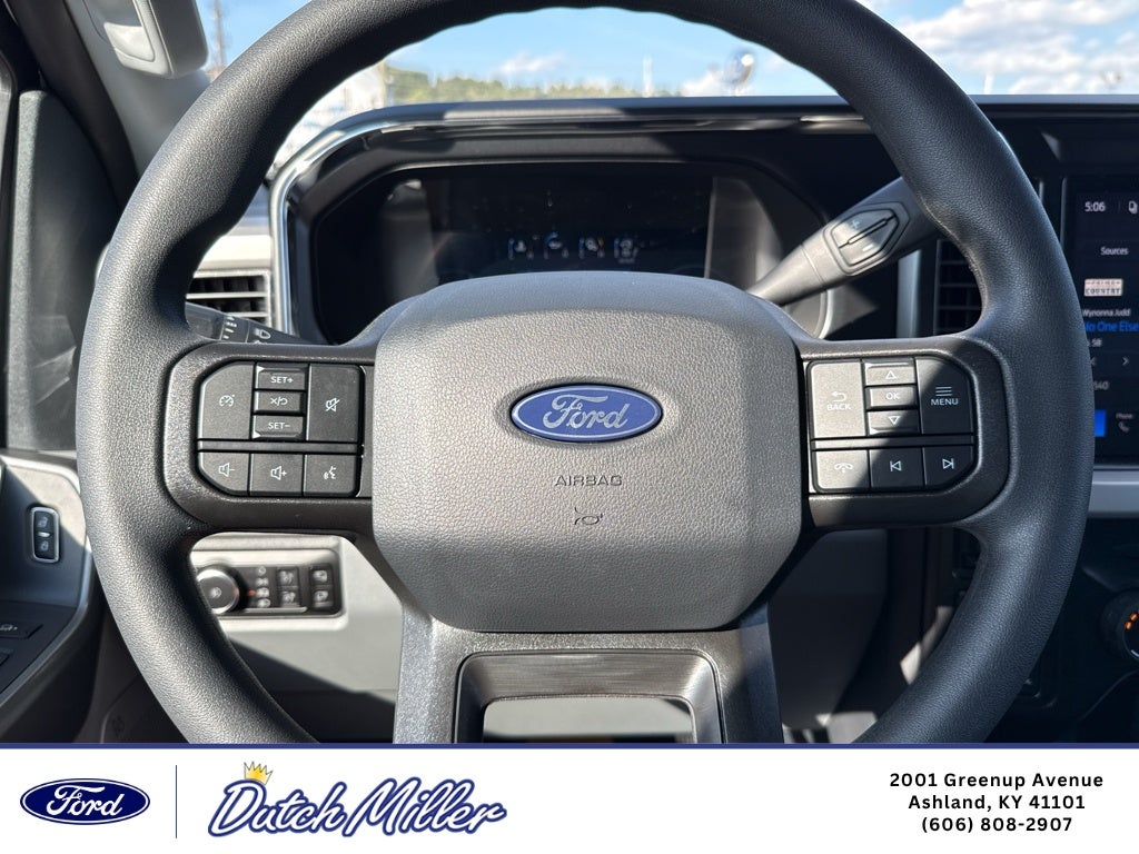 2027 Ford F-350 XLT