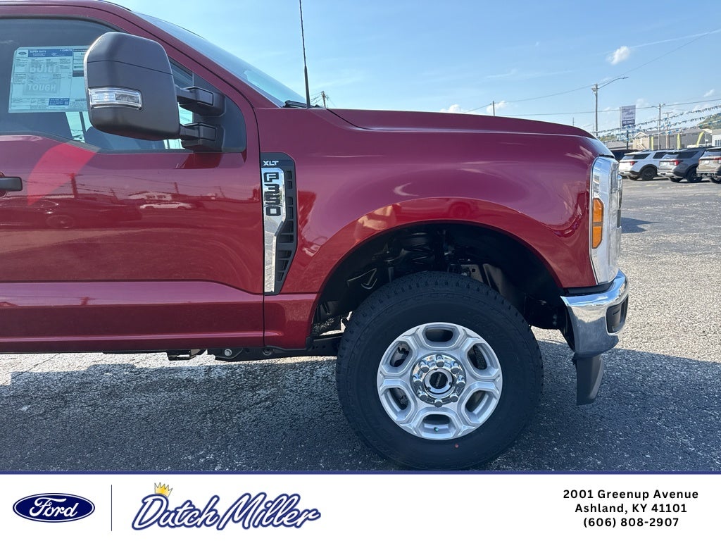 2027 Ford F-350 XLT