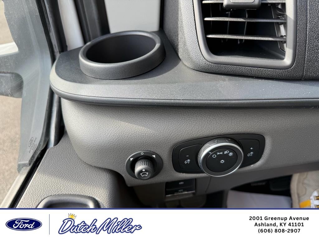 2025 Ford Transit Van Base